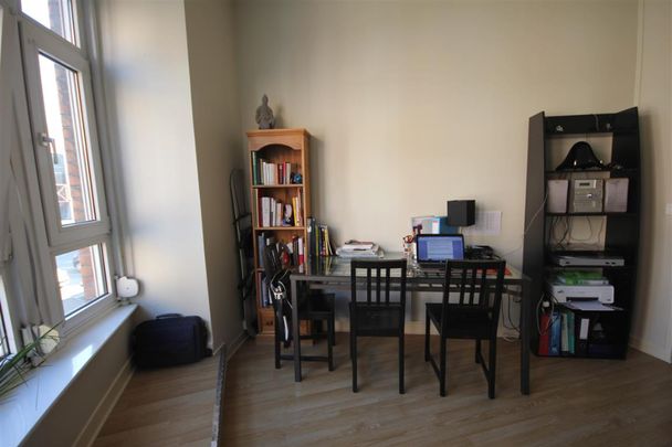 À LOUER – T2 de 35 m², Rue de Saint Quentin, Lille-Moulins réf 103-03 - Photo 1