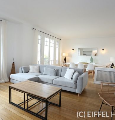 Appartement • La Plaine des Sablons - Photo 1