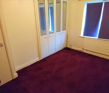 3 bedroom semi-detached house to rent - Photo 6