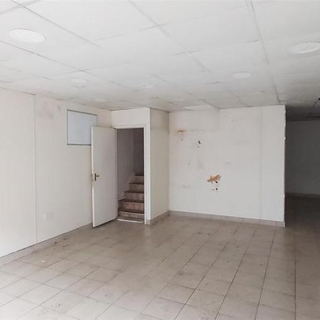 House to rent - Photo 4