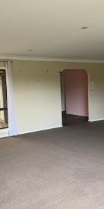 Four Bedrooms on Glenview - Photo 3