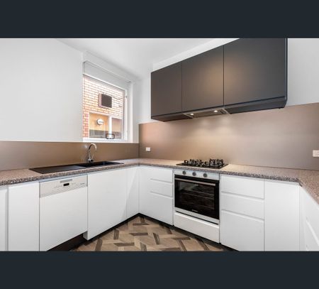 3/12 Stawell Street, Kew, Vic 3101 - Photo 3