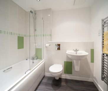 2 bedroom apartment to rent - Photo 6
