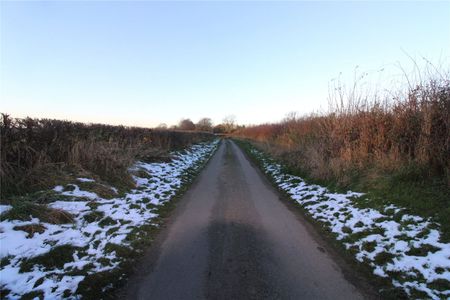 Bratt Field Road, Sturgate, Gainsborough, DN21 5PX - Photo 2