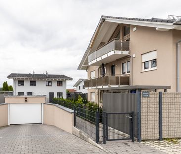 Erstbezug: Sofort bezugsfertiges, möbliertes Apartment mit Balkon - Foto 1