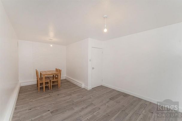 2 Bedroom Flat To Let - Photo 1
