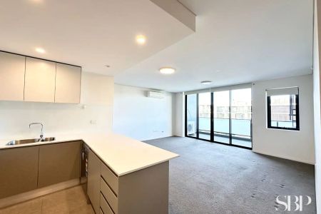 “3 BEDROOM APARTMENTS WITH SPLIT LEVEL AVAILABLE IN THE HEART OF KELLYVILLE” - Photo 3
