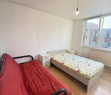 Room in a Shared Flat, Lubbock House, E14 - Photo 5
