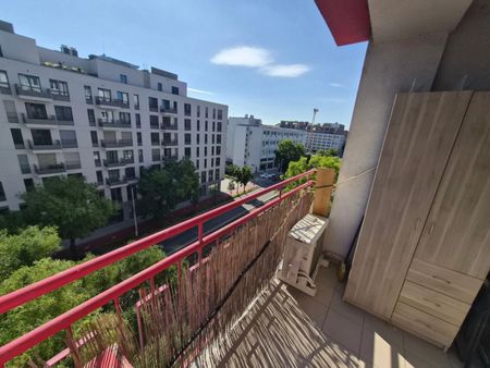 2, 5 - izbový byt na prenájom v širšom centre Bratislavy - Photo 4