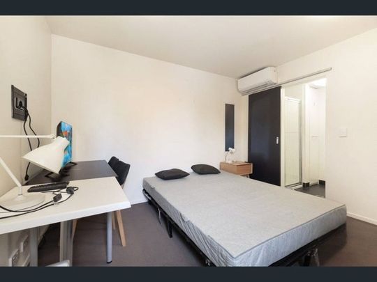 401/188 Peel Street - Photo 1