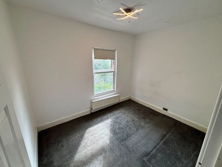 2 Bed Terraced House, Dorothy St, M7 - Photo 2