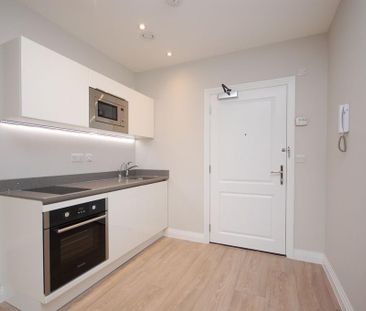 Studio to rent - Photo 3