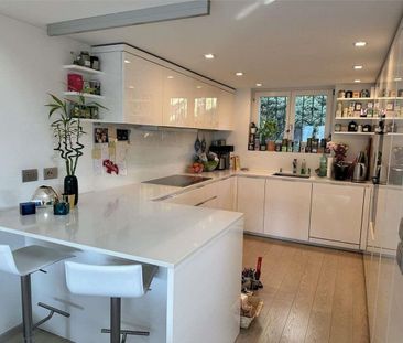 Luxuriöse 2.5-Zimmer-Duplex-Wohnung mit Seeblick in Morcote - Photo 4