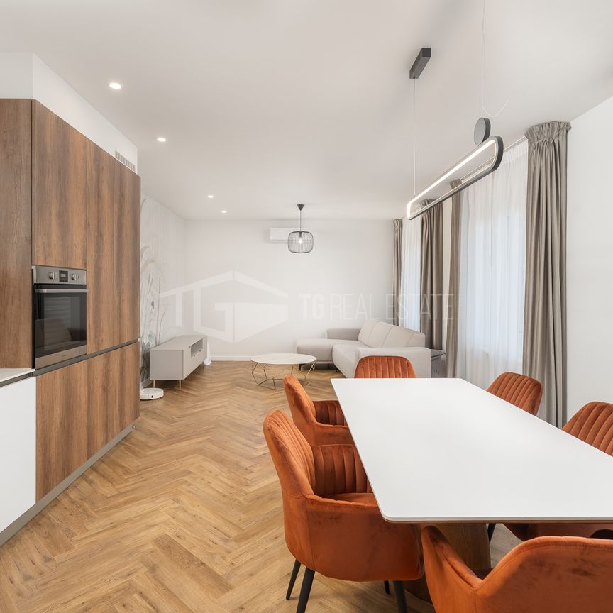 ELENGANTE APPARTAMENTO IN CENTRO LUGANO - Photo 1