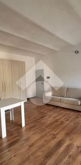 Monolocale in affitto - Photo 1