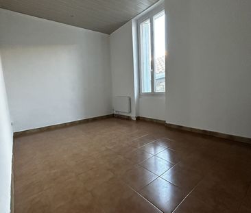 Location Appartement 3 pièces 63m² SOMMIERES 30250 - Photo 3