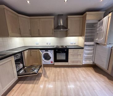 2 bedroom apartment to rent - Photo 5