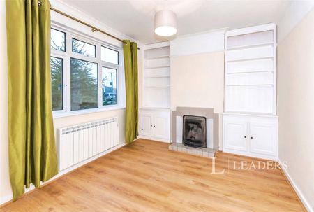 3 bedroom house to rent Bytham Road, Creeton, Grantham, NG33 - Photo 2