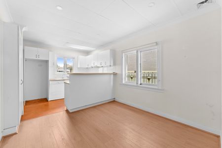 154 Burwood Road, Croydon Park NSW 2133 - House For Rent | Domain - Photo 5