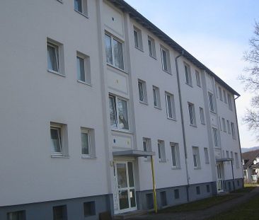 Gut geschnittene 3 ZKB mit Balkon! - Foto 1
