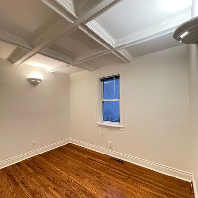 For Lease - 46 Woodlawn Avenue, Mississauga, Ontario - Photo 1