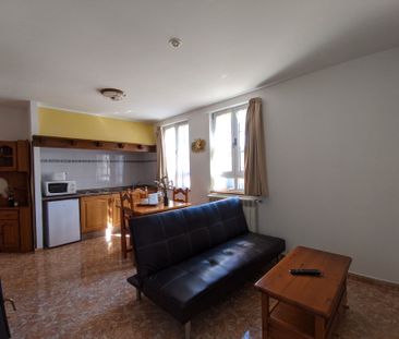 Apartamento de alquiler en Calle Bricia, 13a, Posada - Barro - Photo 2