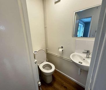 Queen Edith Way, Cambridge, CB1 - Photo 3