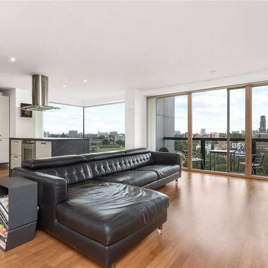 Amazing two bedroom apartment on the ninth floor of this popular development with stunning views. - Photo 1