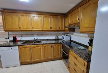 Apartamento de alquiler en Avenida Miguel Hernández, 10, Centro Urbano