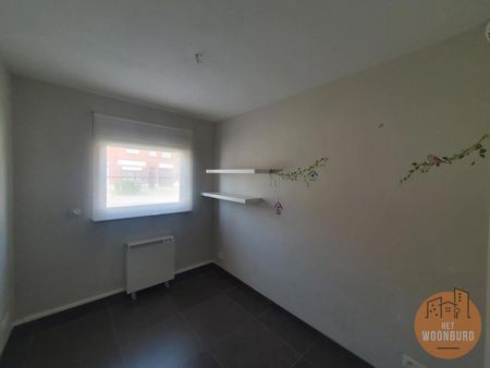 Sint-Pieters-Leeuw Vlezenbeek Lenniksebaan 1094 - Photo 4