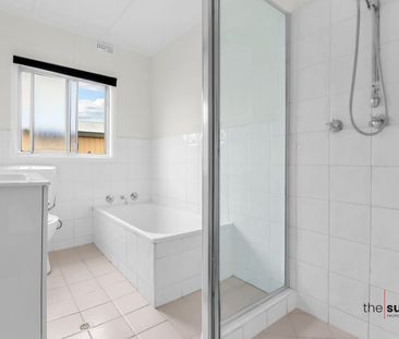 LOVLEY 3 BEDROOM HOUSE - Photo 5