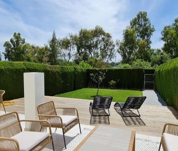 Luxury Townhouse for rent in Nueva Andalucia, Andalusia - Photo 6