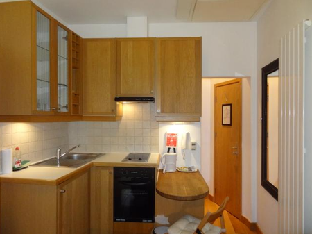 A stylish, newly renovated studio apartment in Bloomsbury, London WC1H - Photo 4