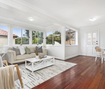 Charming and inspiring family opportunity - Photo 4