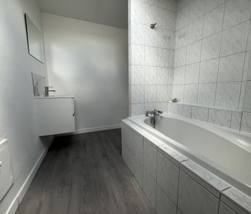 Location Appartement 3 pièces 57m² JOEUF 54240 - Photo 1