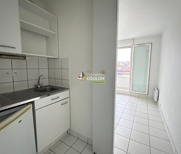 Location Appartement 1 pièce 19m² - Photo 2