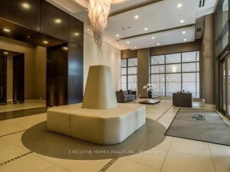 23 Glebe Road W #219 - Photo 2