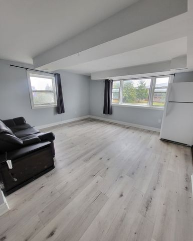 For Lease - 531 Essa Road Unit# 1, Barrie, Ontario - Photo 3