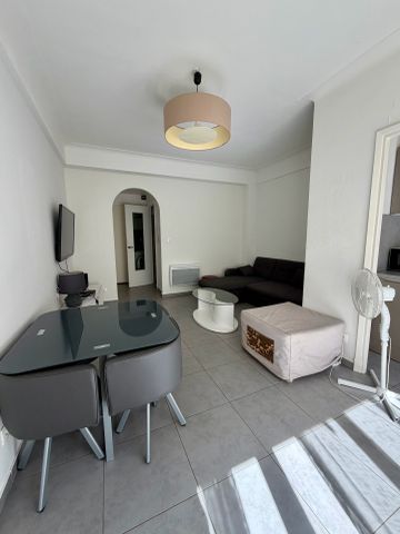 Location Appartement 1 pièce 24m² NICE 06000 - Photo 3