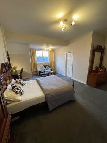 Room in a Shared House, Beresford Road, M13 - Photo 4