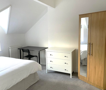 7 bedroom terraced house to rent - Photo 6