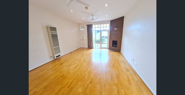 Bayside Living - Photo 1