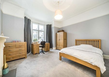 Gleneldon Road, SW16 2BE, London - Photo 3