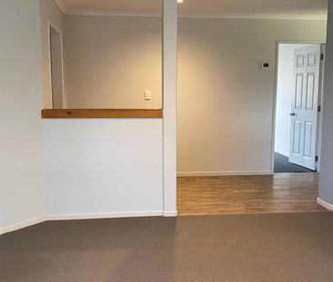 Family Home Papamoa - Photo 3