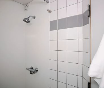 Premium Ensuite Ground Floor - Photo 1