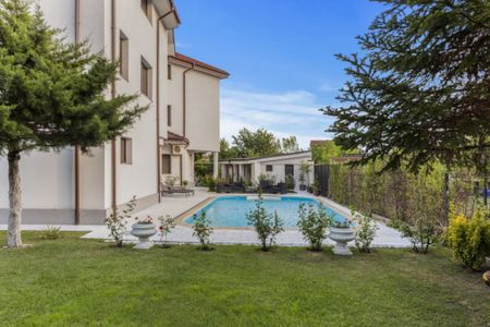 PIPERA - VILA CONTEMPORANA 510 MP, LOT 1000 MP! - Fotografie 2