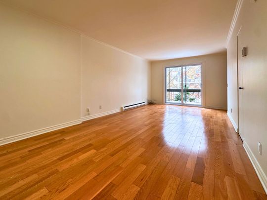 Spacieux condo de deux étages avec trois chambres - Photo 1