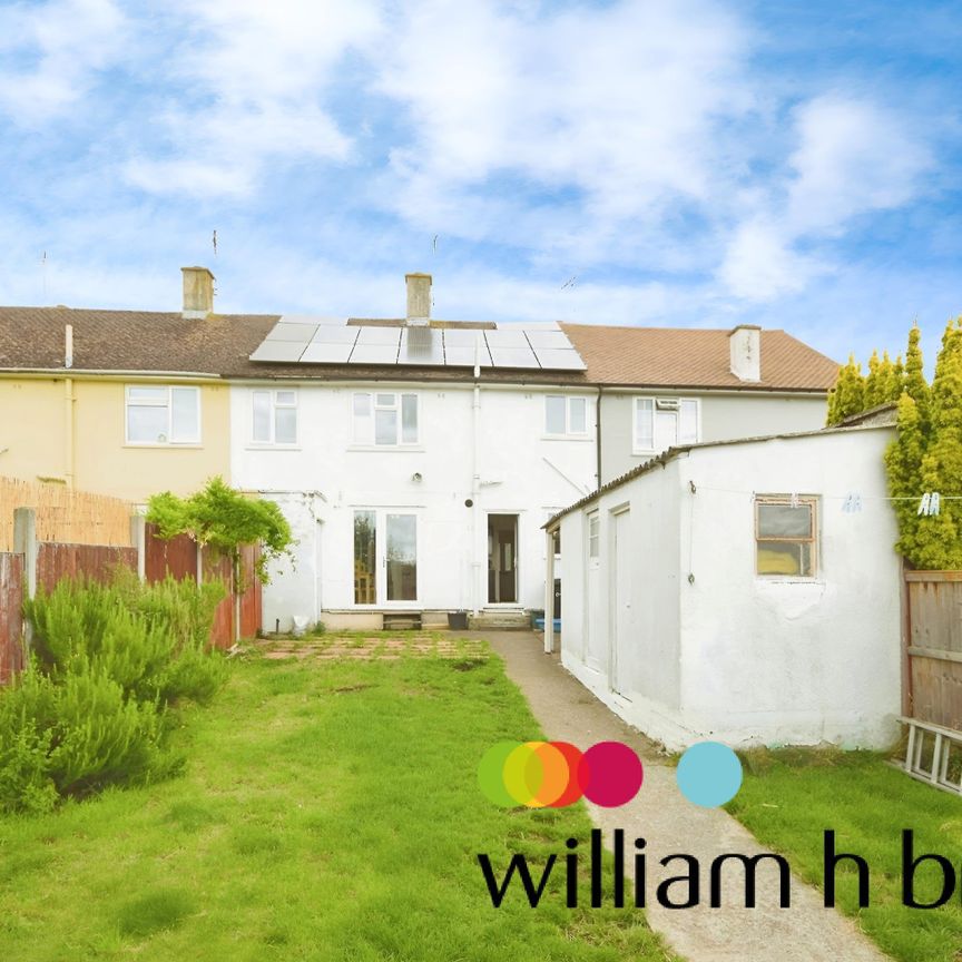 Avon Road, Chelmsford - Photo 1