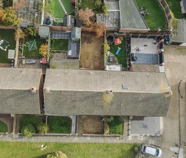 3 bedroom terraced house to rent - Photo 1