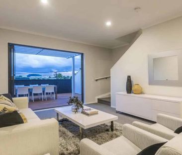 Fully Furnished House - Photo 1